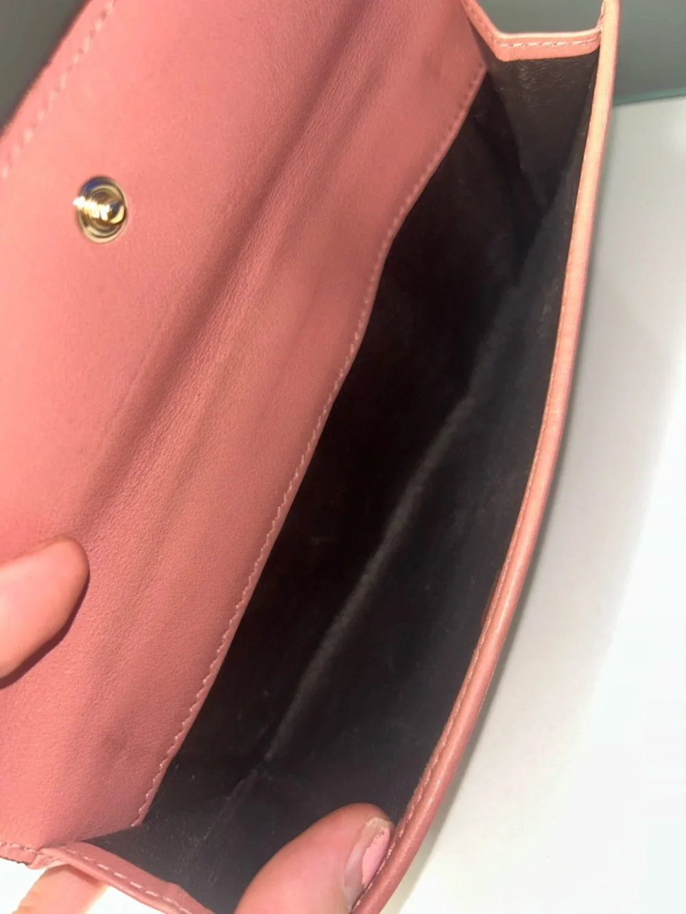 Gucci GG Monogram Canvas Pink Continental Heart Wallet - Picture 10 of 15